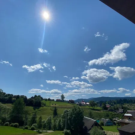 アパート Tomashchuk ボロフタ